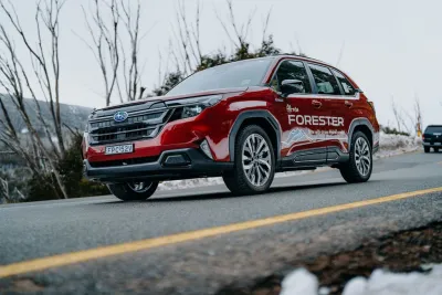 Bogong Equipment Hire logo