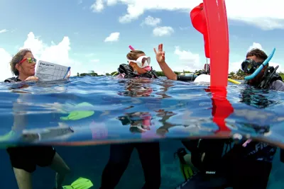 Infinity2 Diving logo